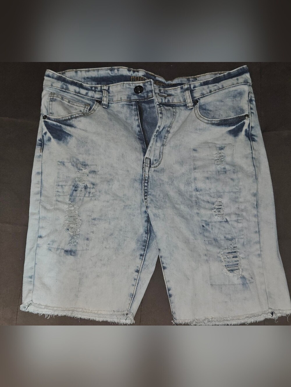 Distressed Denim RUE 21 Men’s Shorts (34)